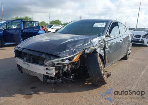 2020 Nissan Altima Platinum z USA, uszkodzony, nr VIN 1N4AL4FV5LC185533